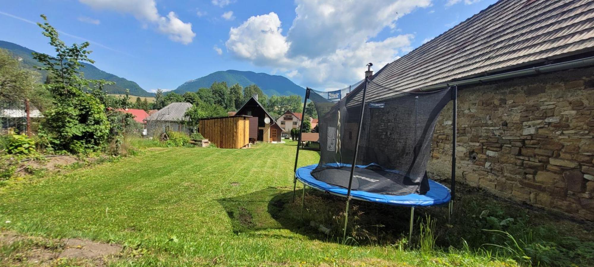 Vilka Cibulka A Chata Cesnacik Ižipovce Buitenkant foto